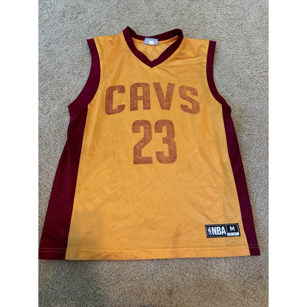 Cleveland Cavaliers Basketball Jersey LeBron James Size-M